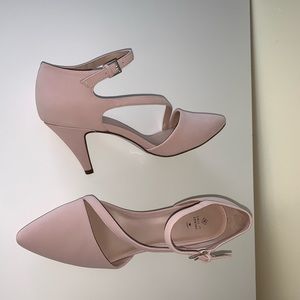 Brand New Women’s Shoes